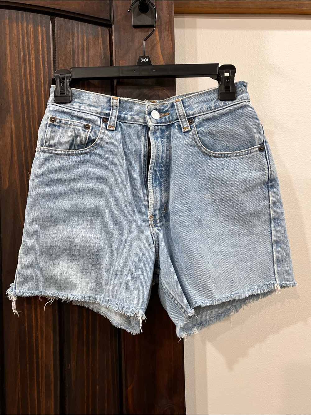 Gap vintage classic fit cut off denim shorts size 4